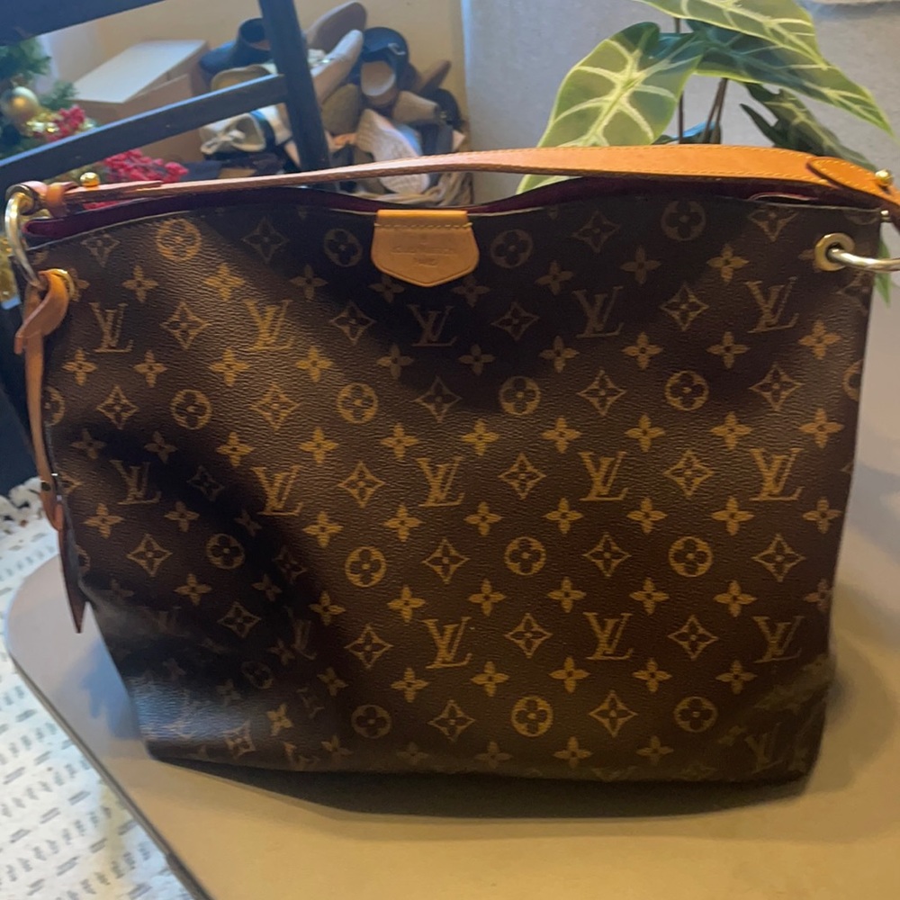 Louis Vuitton Graceful MM